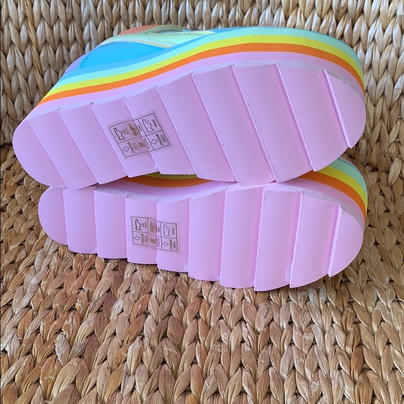💕NIB YRU Qozmo Pastel Platform Sneakers💕 - Picture 6 of 7